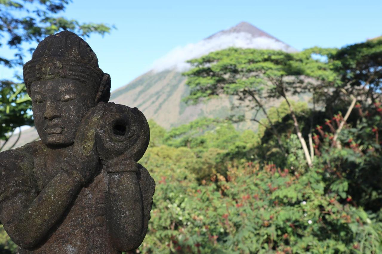 Manulalu B&B Bajawa ภายนอก รูปภาพ