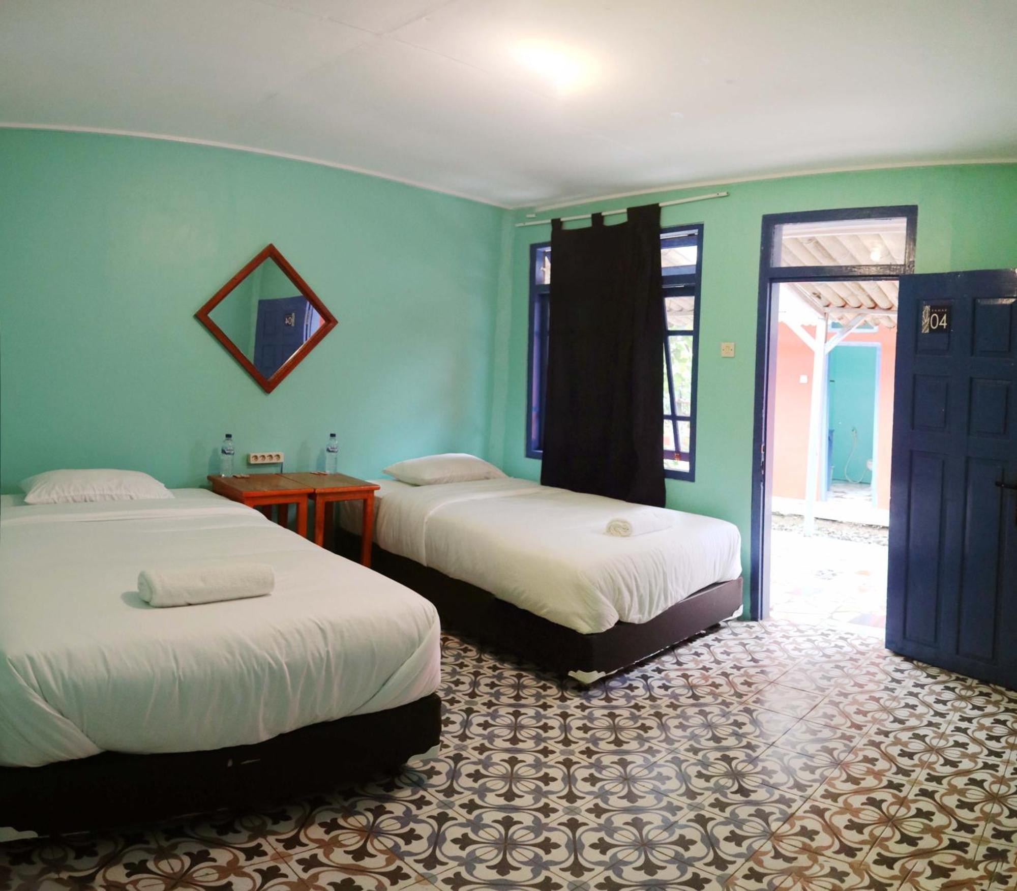 Manulalu B&B Bajawa ภายนอก รูปภาพ